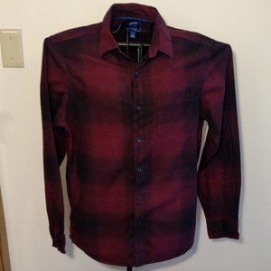 Apt. 9 long sleeve brushed flannel burgundy & black plaid shirt, exc. cond. sz M